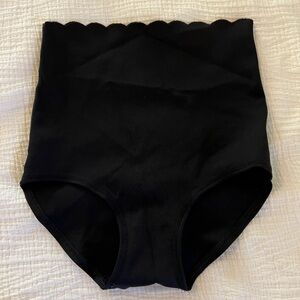 Baobei (now LoveSteady) Maternity and Postpartum Support Bloomers